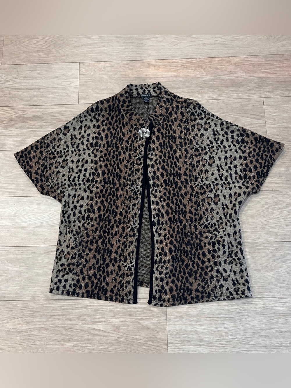 Vintage 100% Wool Leopard Print Oversized Cardigan Jacket Size XL Old Money